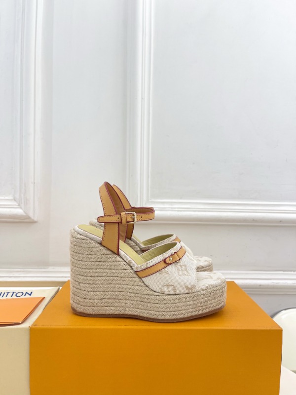 루이비통 Helios 웨지 샌들 12cm