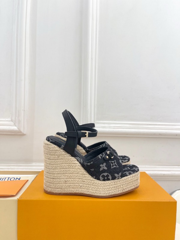 루이비통 Helios 웨지 샌들 12cm