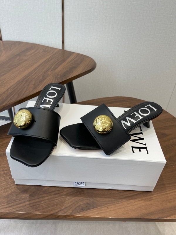 로에베 Pebble 뮬