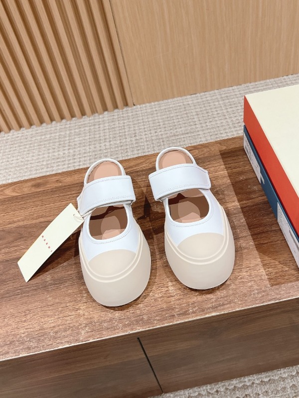 마르니 나파 메리 제인 스니커즈 뮬