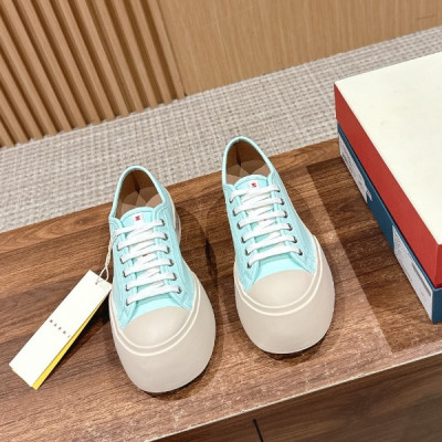 마르니 파블로 여성 스니커즈