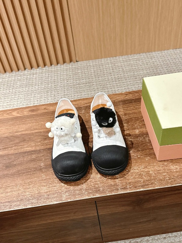 마르니 봄 여름 신상 스니커즈