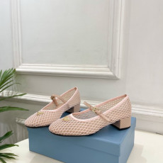 프라다 26SS 봄 여름 신상 메리제인 슈즈 3.5cm