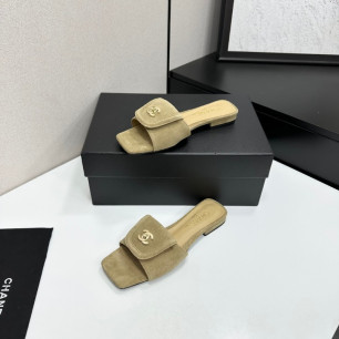 샤넬 26 신상 스퀘어 토 뮬