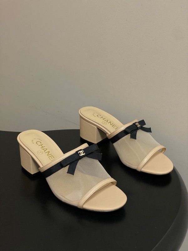 샤넬 26 봄 여름 신상 오픈토 힐 샌들 5.5cm