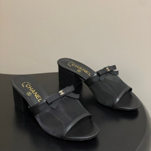 샤넬 26 봄 여름 신상 오픈토 힐 샌들 5.5cm