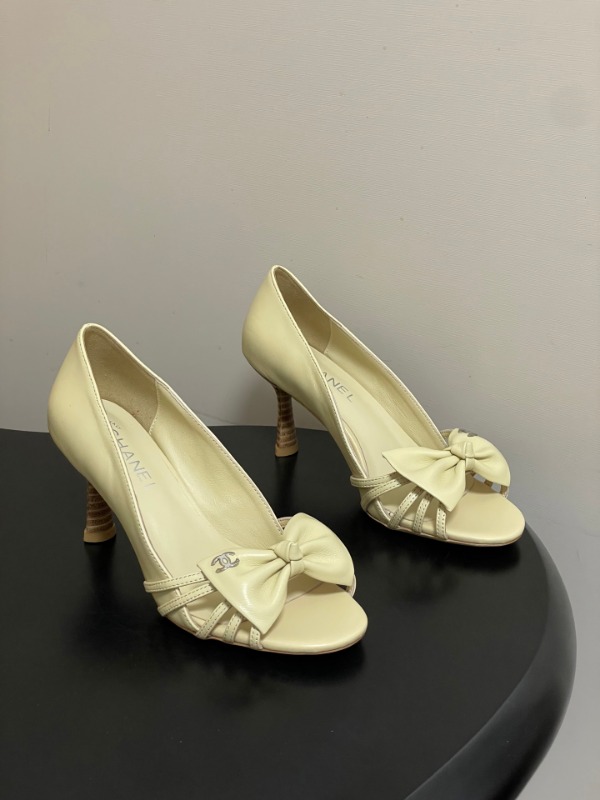 샤넬 26 봄 신상 펌프스 8.5cm