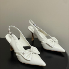 샤넬 26 봄 신상 슬링백 8.5cm