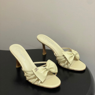 샤넬 26 신상 리본 힐 샌들 8.5cm