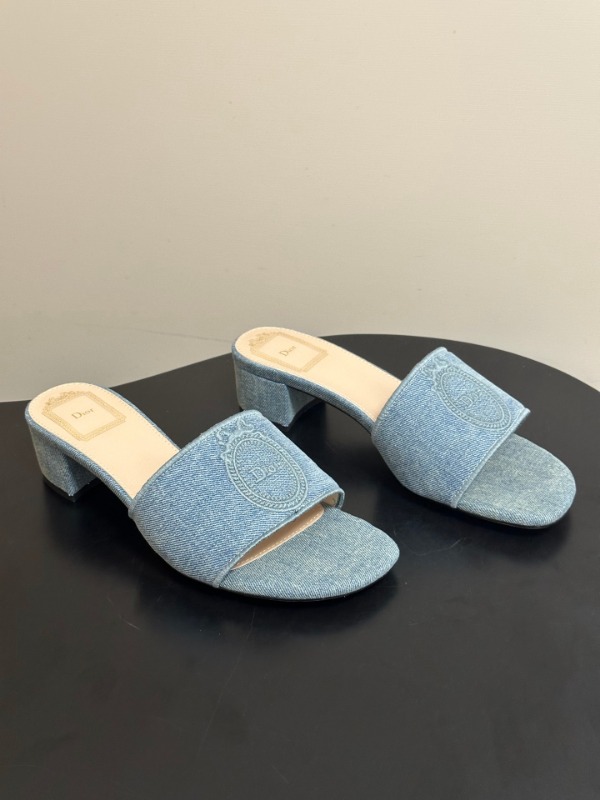 디올 메달리옹 힐 슬라이드 4.5cm