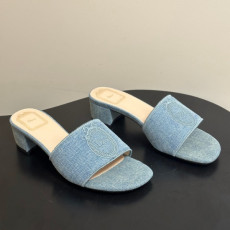 디올 메달리옹 힐 슬라이드 4.5cm