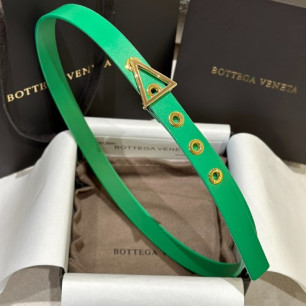 BOTTEGA VENETA 보테가 트라이앵글 레더 여성 벨트