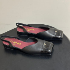 샤넬 26 신상 더블C 로고 슬링백 플랫 슈즈