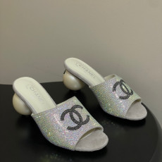 샤넬 26 신상 진주 힐 샌들 7cm