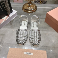 미우미우 26SS 신상 피셔맨 샌들