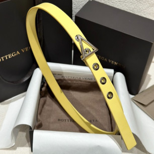 BOTTEGA VENETA 보테가 트라이앵글 레더 여성 벨트