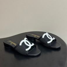 샤넬 26SS 더블C 샌들