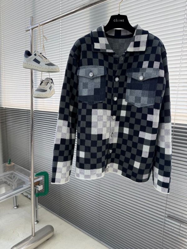 루이비통 25FW 니트 가디건