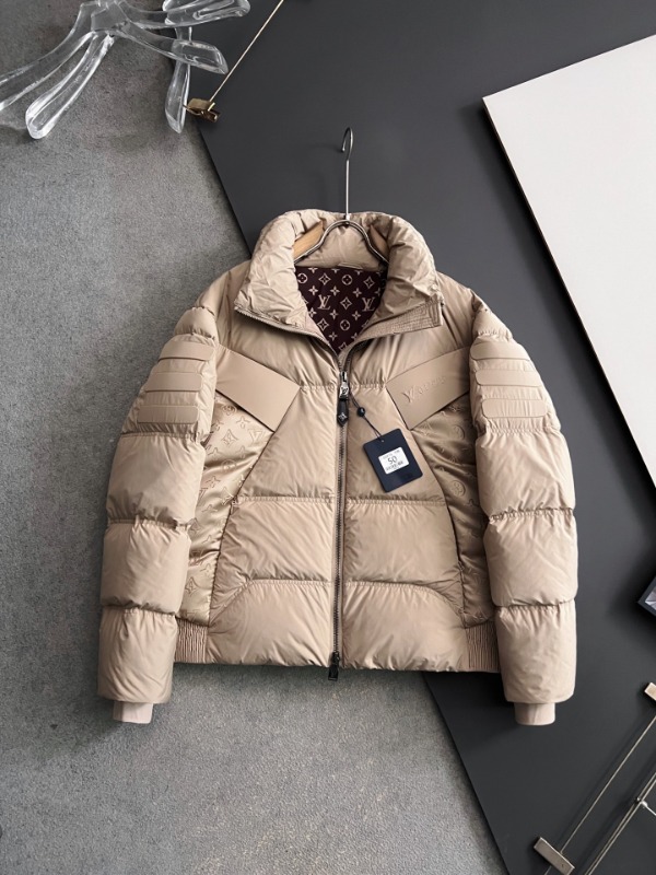 루이비통 25FW 다운 재킷