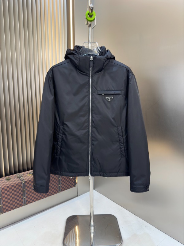 프라다 25FW 경량 다운 재킷