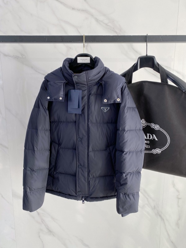 프라다 25FW 다운 재킷