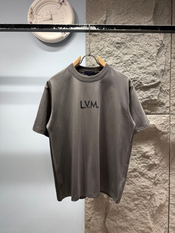 루이비통 LVM 레터링 반팔 티셔츠