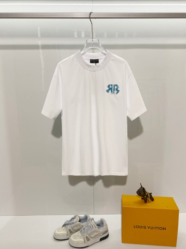 발렌시아가 26 신상 입자 자수 로고 반팔 티셔츠