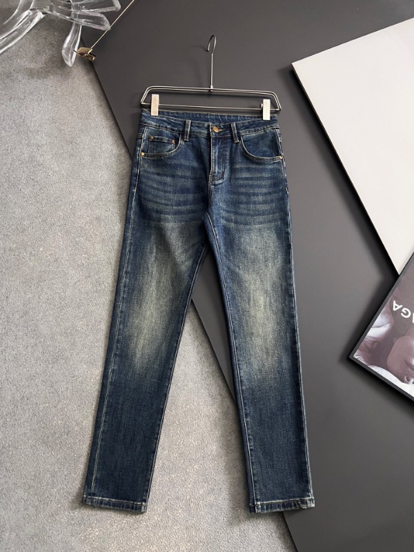 프라다 25SS 워싱 캐주얼 데님 팬츠
