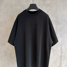 발렌시아가 신상 반팔 티셔츠
