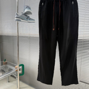 로로피아나 26SS 봄 여름 신상 캐주얼 팬츠