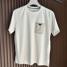 프라다 26 신상 라운드넥 반팔 티셔츠