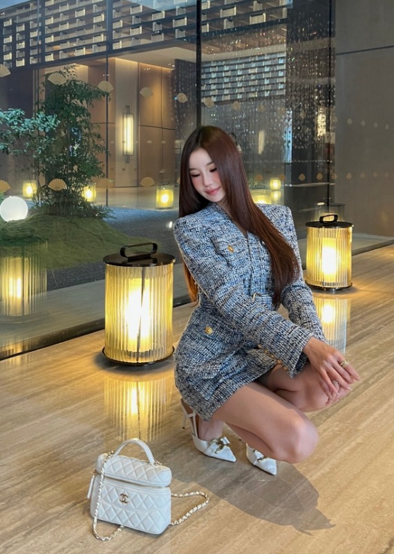 발망26 이른봄 신상 트위드 자켓