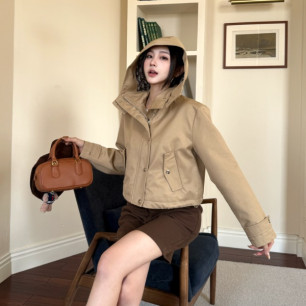 디올 신상 하이넥 후드 숏 자켓