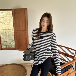 셀린느 26 봄여름 신상 긴팔 티
