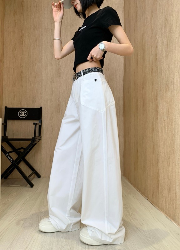 디올 26 봄 여름 신상 자수 카고 팬츠