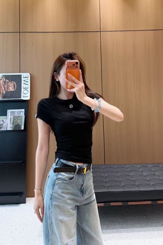 에르메스 26 신상 이른 봄 반팔 티