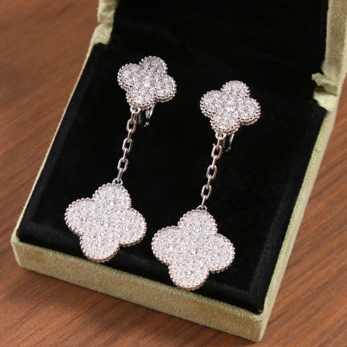 Van Cleef & Arpels 반클 3모티브 매직 알함브라 이어링 귀걸이