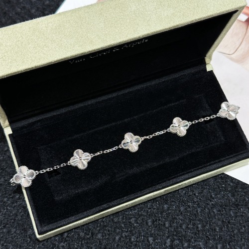 Van Cleef & Arpels 반클 5모티브 빈티지 알함브라 기요세 팔찌 브레이슬릿