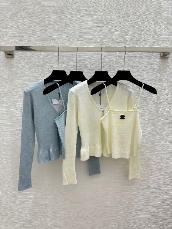 샤넬 이른봄 신상 니트 2종