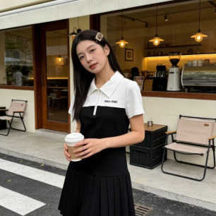 미우미우 26 카라 원피스