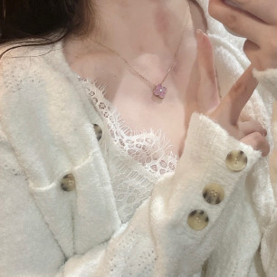 반클리프 알함브라 목걸이[홀리데이]