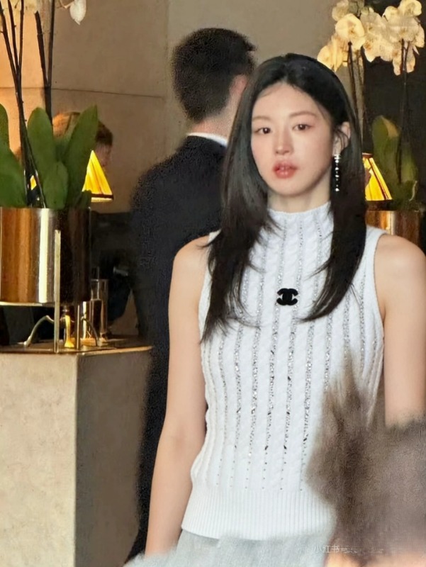샤넬 2026 신상 민소매