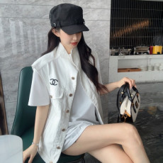 샤넬 26 자수 데님 베스트
