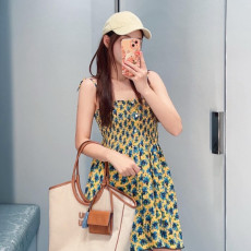 미우미우 26 나시 원피스