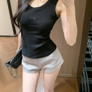 프라다 26 신상 민소매
