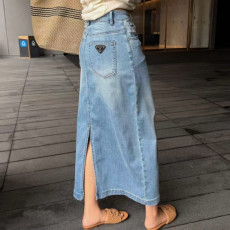 프라다 26 신상 데님 스커트
