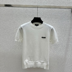 샤넬 봄여름 신상 반팔