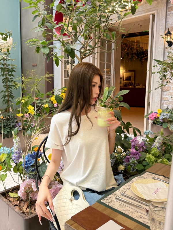 샤넬 26 신상 레이스 반팔 티