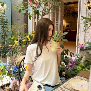 샤넬 26 신상 레이스 반팔 티