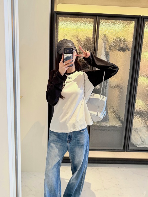샤넬 26 배색 긴팔 티셔츠